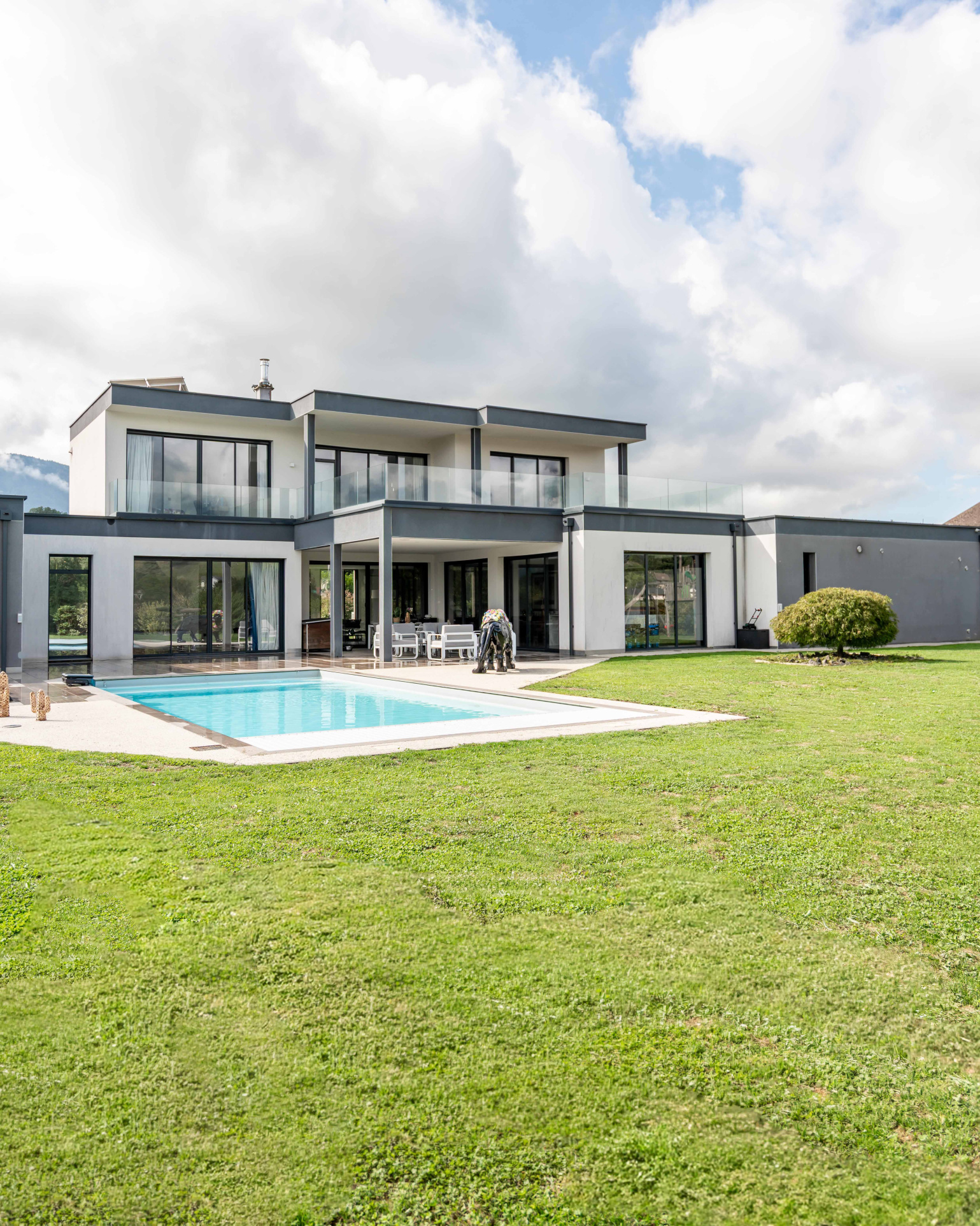 PROPRIETE D'EXCEPTION- ARCHITECTURE CONTEMPORAINE